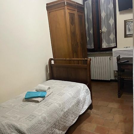 Agriturismo La Brezza Castelnovo di Sotto Esterno foto
