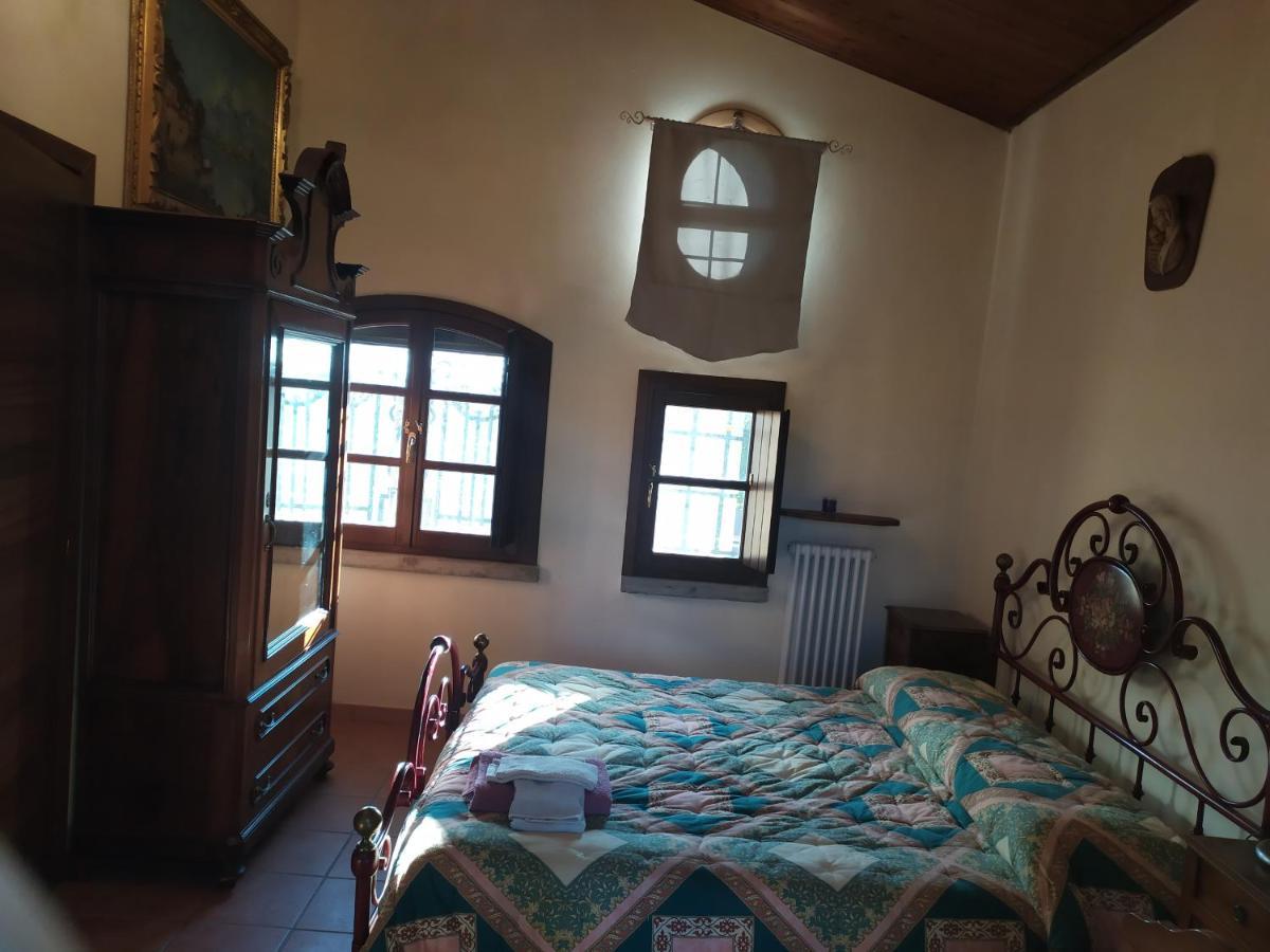 Agriturismo La Brezza Castelnovo di Sotto Esterno foto